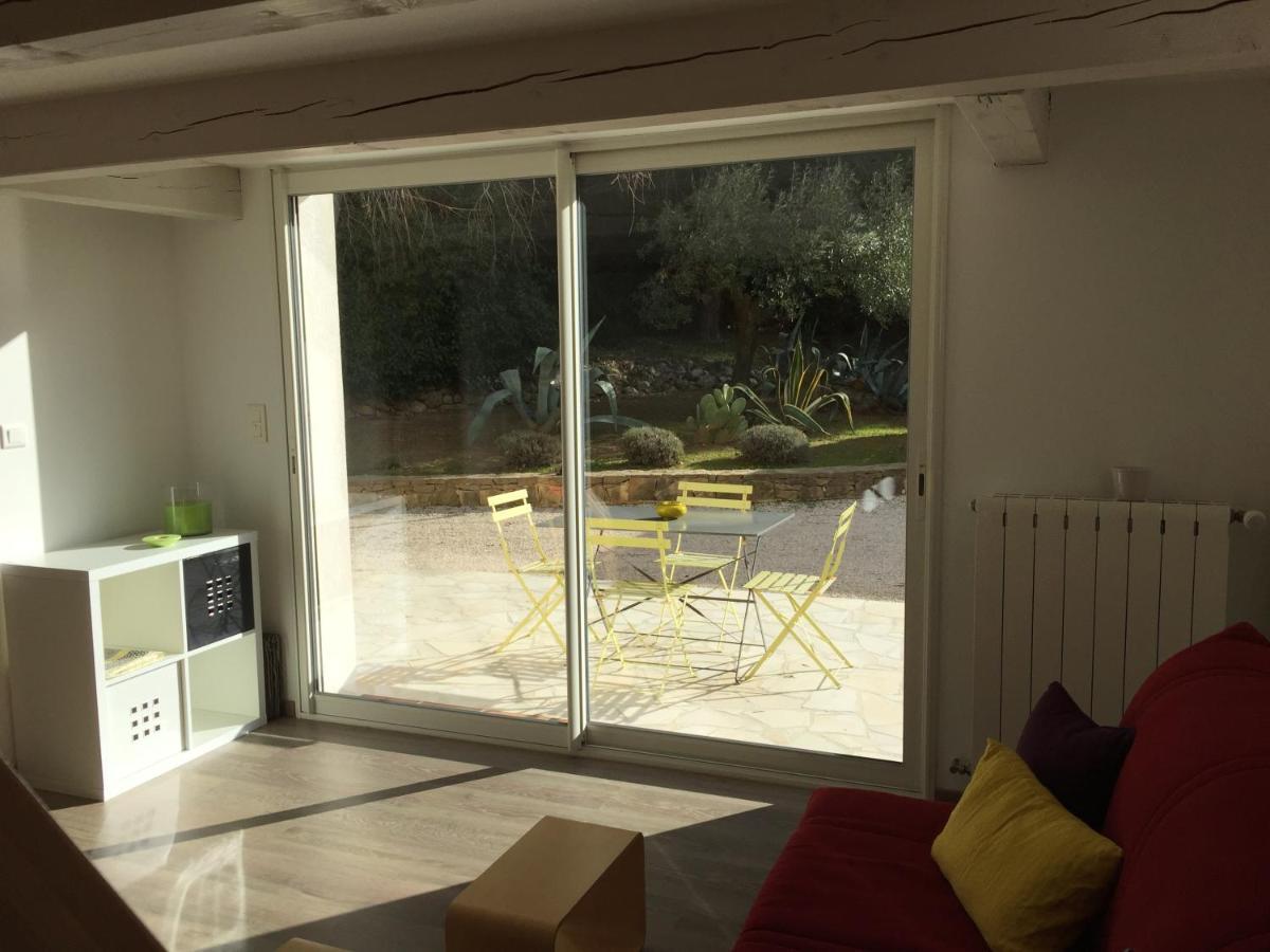 فيلا ساناري سور ميرفي Maison Privee Au Calme Dans Mas Provencal المظهر الخارجي الصورة