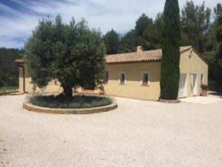 فيلا ساناري سور ميرفي Maison Privee Au Calme Dans Mas Provencal المظهر الخارجي الصورة